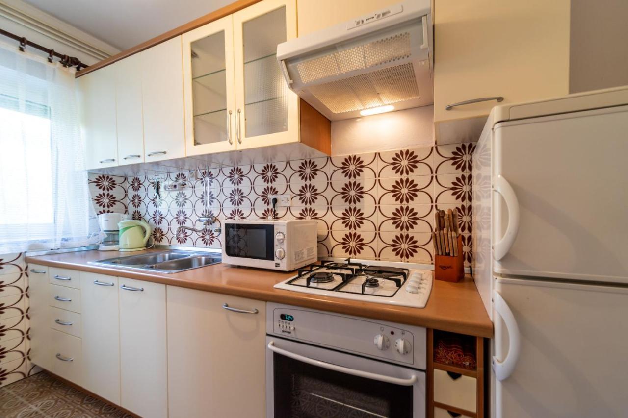 Apartmani Bozica Barbat na Rabu المظهر الخارجي الصورة
