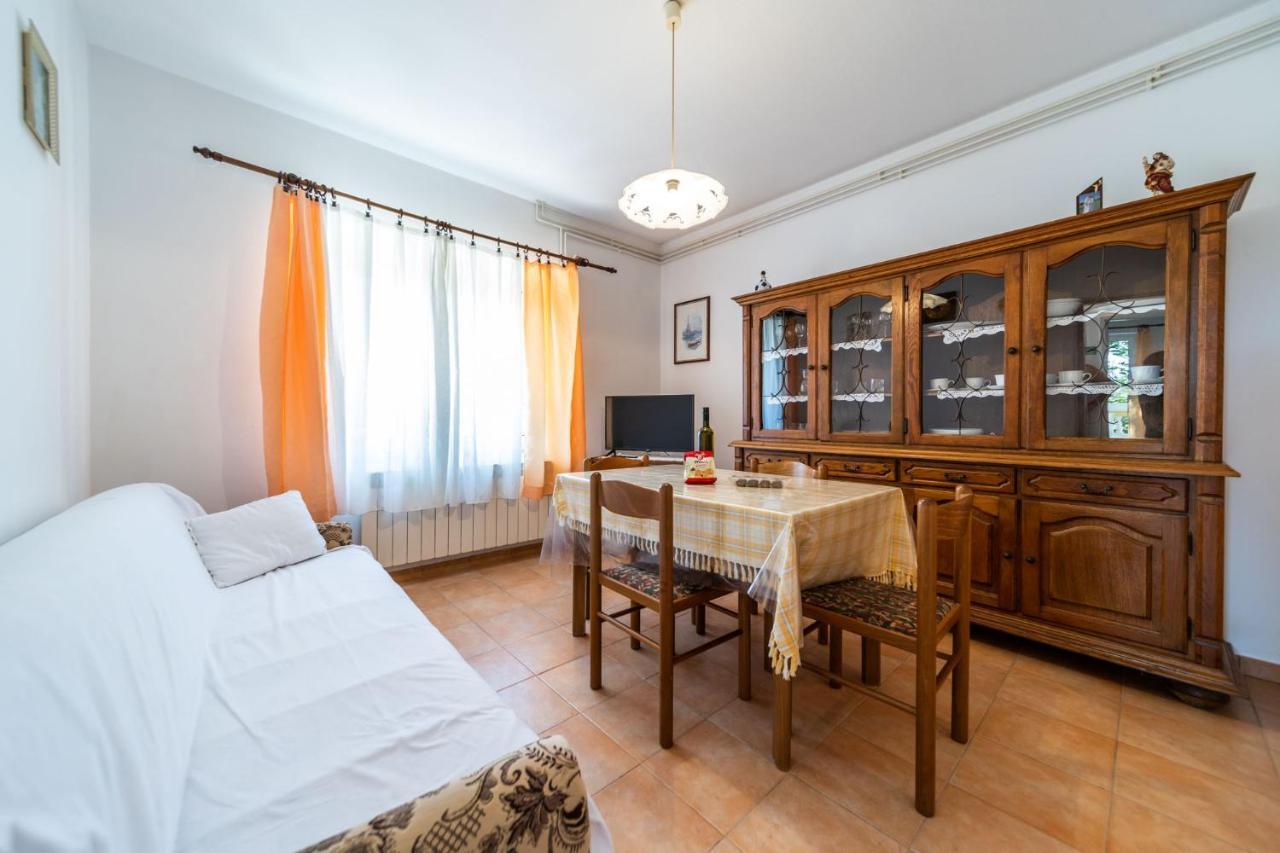 Apartmani Bozica Barbat na Rabu المظهر الخارجي الصورة