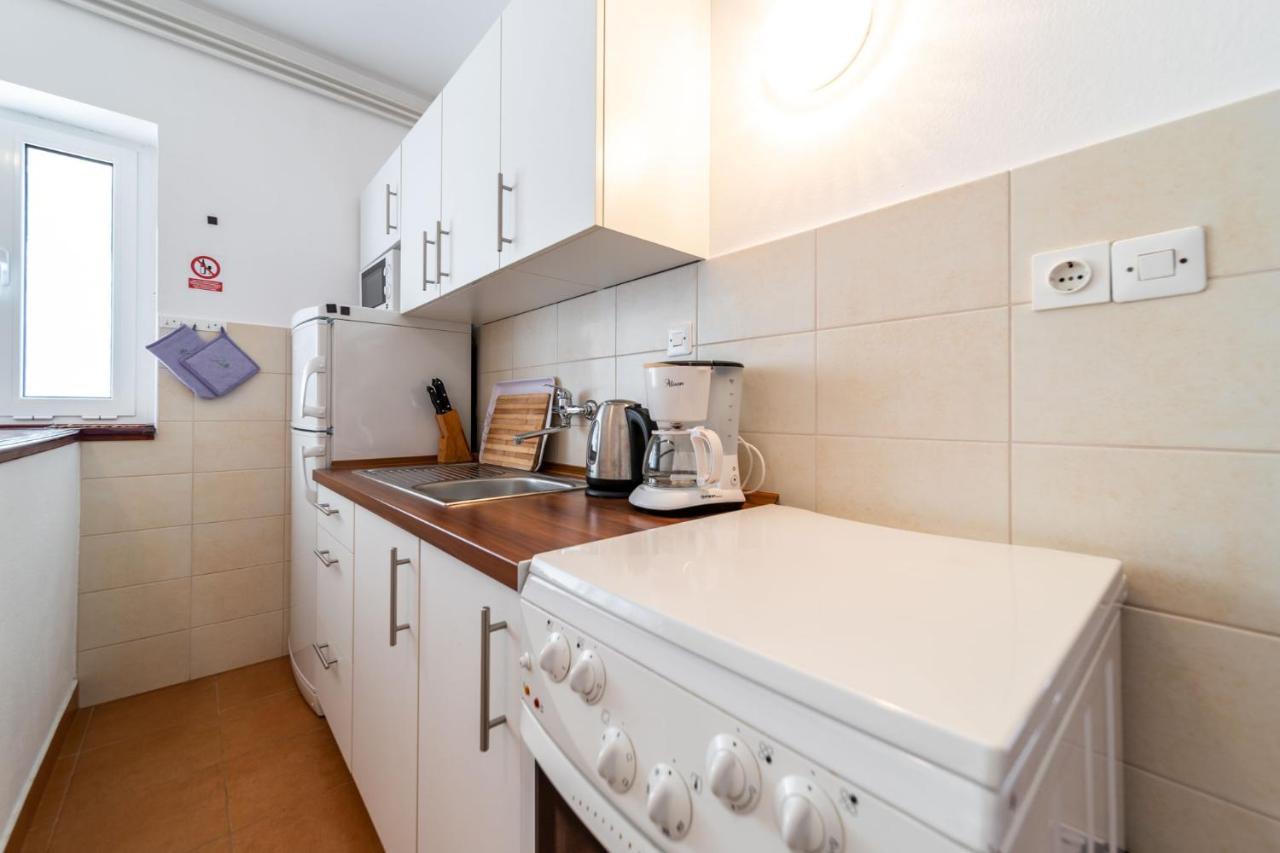 Apartmani Bozica Barbat na Rabu المظهر الخارجي الصورة