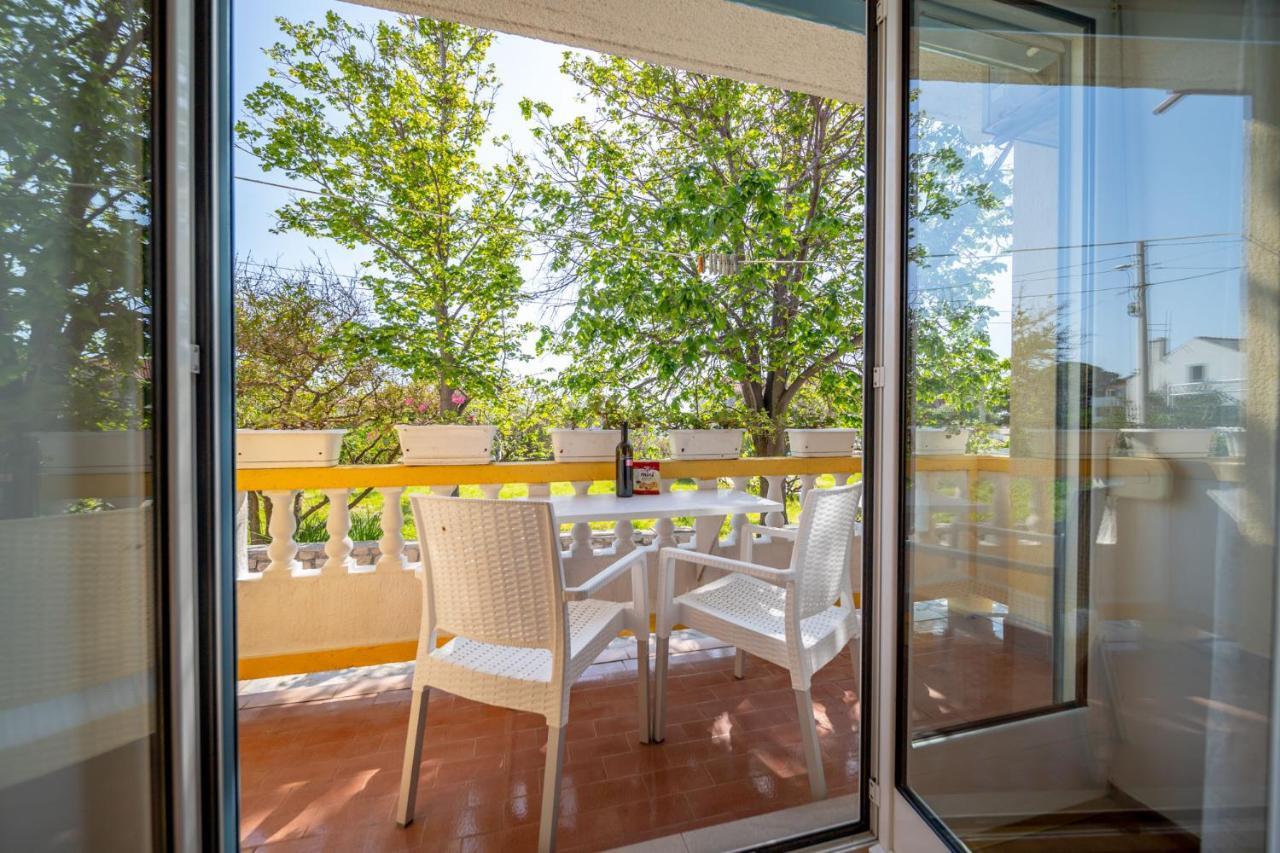 Apartmani Bozica Barbat na Rabu المظهر الخارجي الصورة